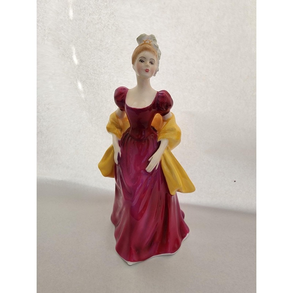 LORETTA DOLL CHINA PORCELAIN VINTAGE ROYAL DOULTON BONE